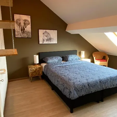 Cosy 2-bedroom In The Center Of *